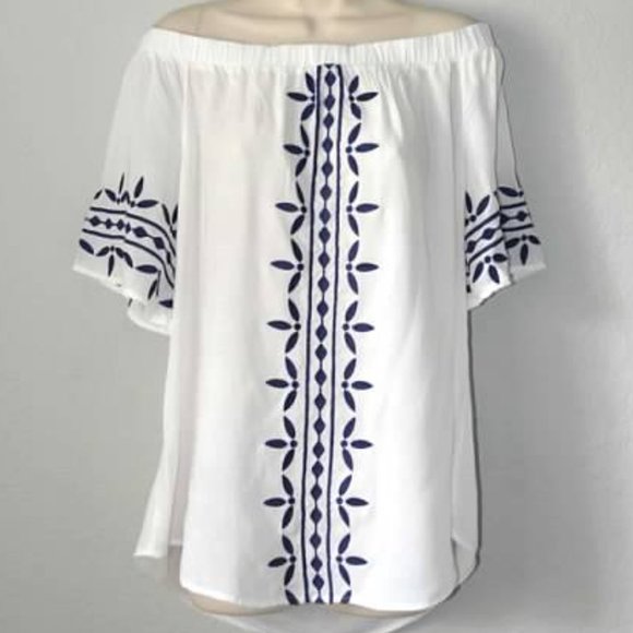 Como Vintage Tops - Como Vintage White Mexican Embroidered Off the Shoulder Shirt Sz L